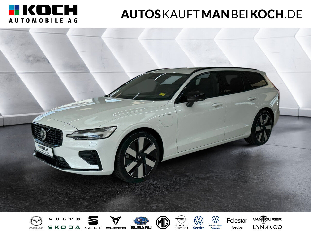 VOLVO V60 T8 Plug-In AWD Ultra Dark ACC BLIS 360° AHK