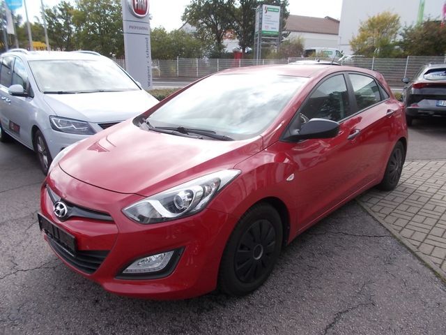 Hyundai i30 1.4 Classic + wenig Kilometer
