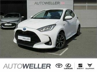 Fahrzeug TOYOTA Yaris undefined
