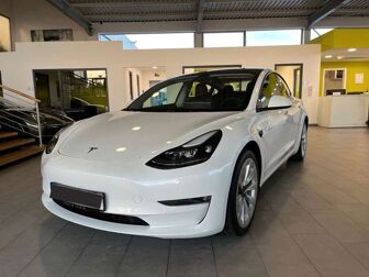 Fahrzeug TESLA Model 3 undefined