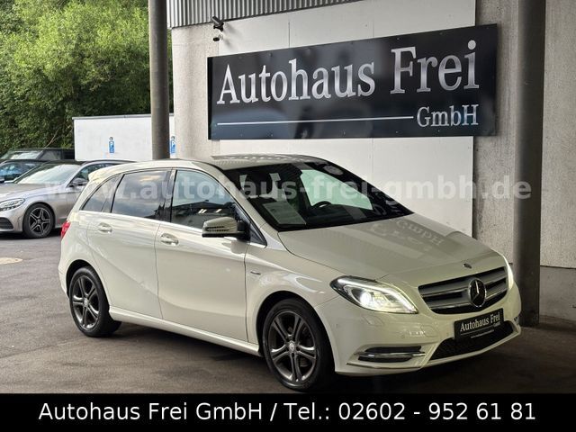Mercedes-Benz B 180 BI-XENON*PTS*TEILLEDER*SITZH.*AHK*NAVI*