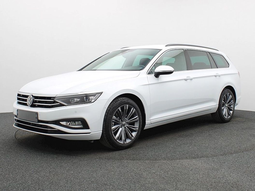 Volkswagen Passat Variant 2.0 TDI DSG Business AHK DCC ALU 18