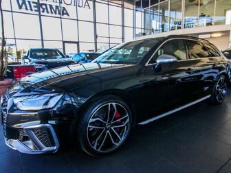 Fahrzeug AUDI S4 undefined