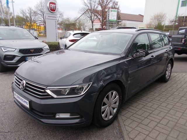 VW Passat Variant Trendline 1.4 TSI BMT + UNFALL