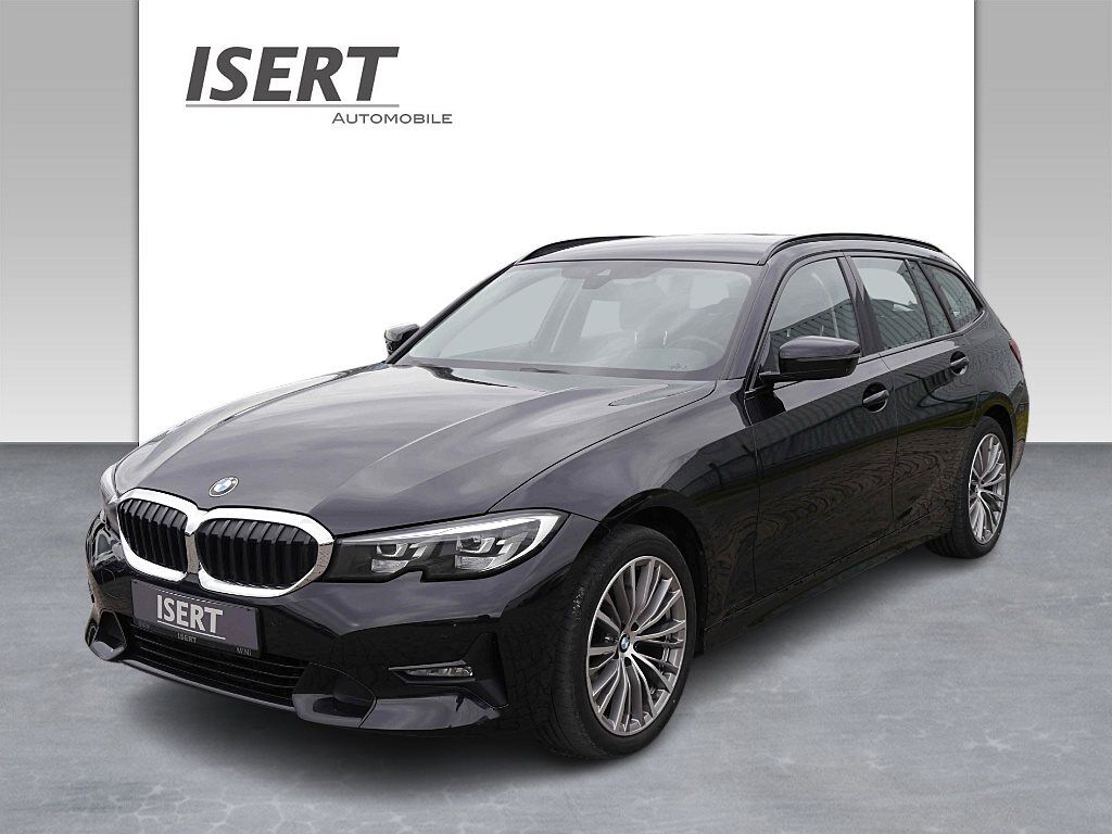 BMW 318d tour. Sport Line A. +LIVE PLUS+PDC