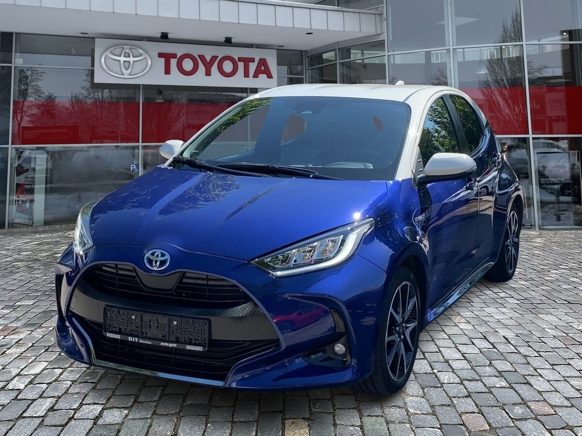 Toyota Yaris 1.5 Style FLA ACC SpurH KAM LED KeyLess