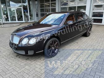 Fahrzeug BENTLEY Flying Spur undefined