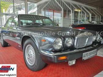 Fahrzeug JAGUAR XJ undefined