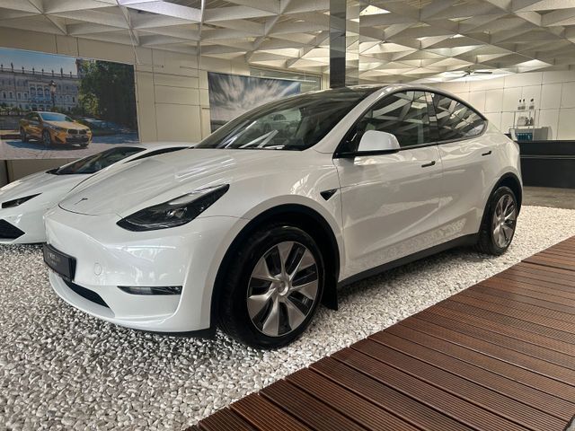 Second hand Tesla Model Y electro