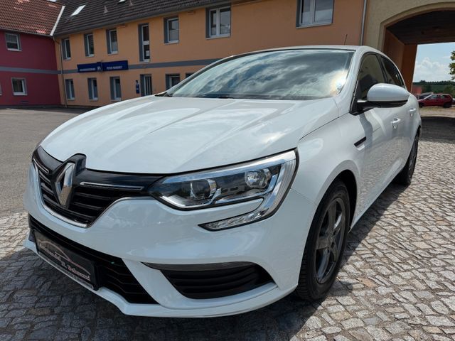 Renault Megane IV 1.2 TCE Life Klima Tempomat 1.Hand