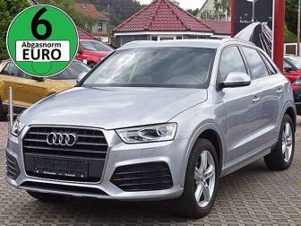 Fahrzeug AUDI Q3 undefined