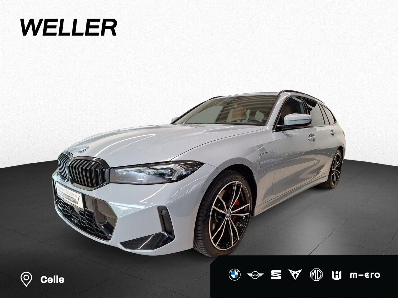 BMW 330e xDrive Touring M Sport Pro DAProf HUD Pano