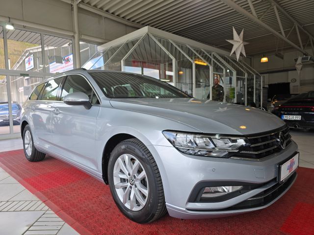 VW Passat Variant Business+H/K+KAMERA+AHK+ACC+NAVI+