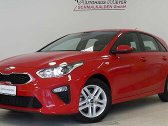 Fahrzeug KIA Ceed undefined