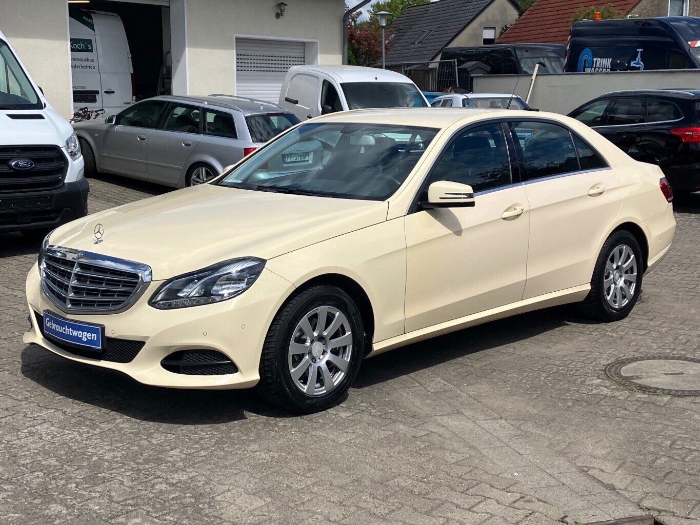 Mercedes-Benz E 200 BlueTec TAXI Park Assistent