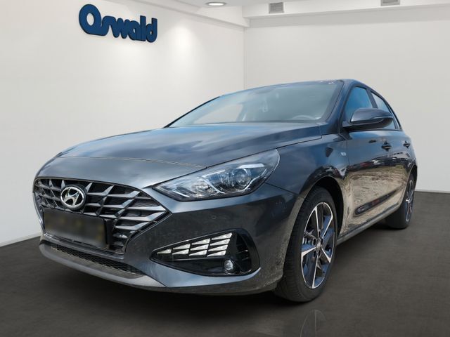 Hyundai i30 Trend Mild-Hybrid 8 fach Bereift