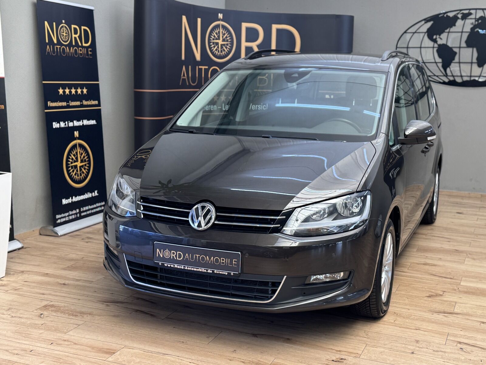 VW Sharan 1.4 TSI DSG Comfortline 7-SITZER*AHK*NAVI