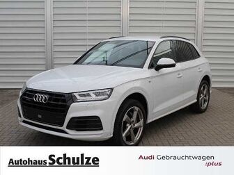 Fahrzeug AUDI Q5 undefined