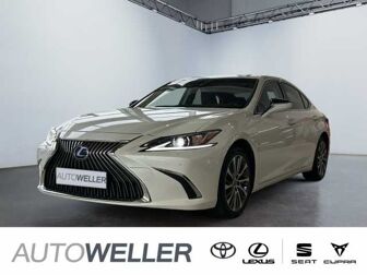 Fahrzeug LEXUS ES undefined