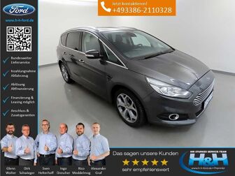 Fahrzeug FORD S-Max undefined