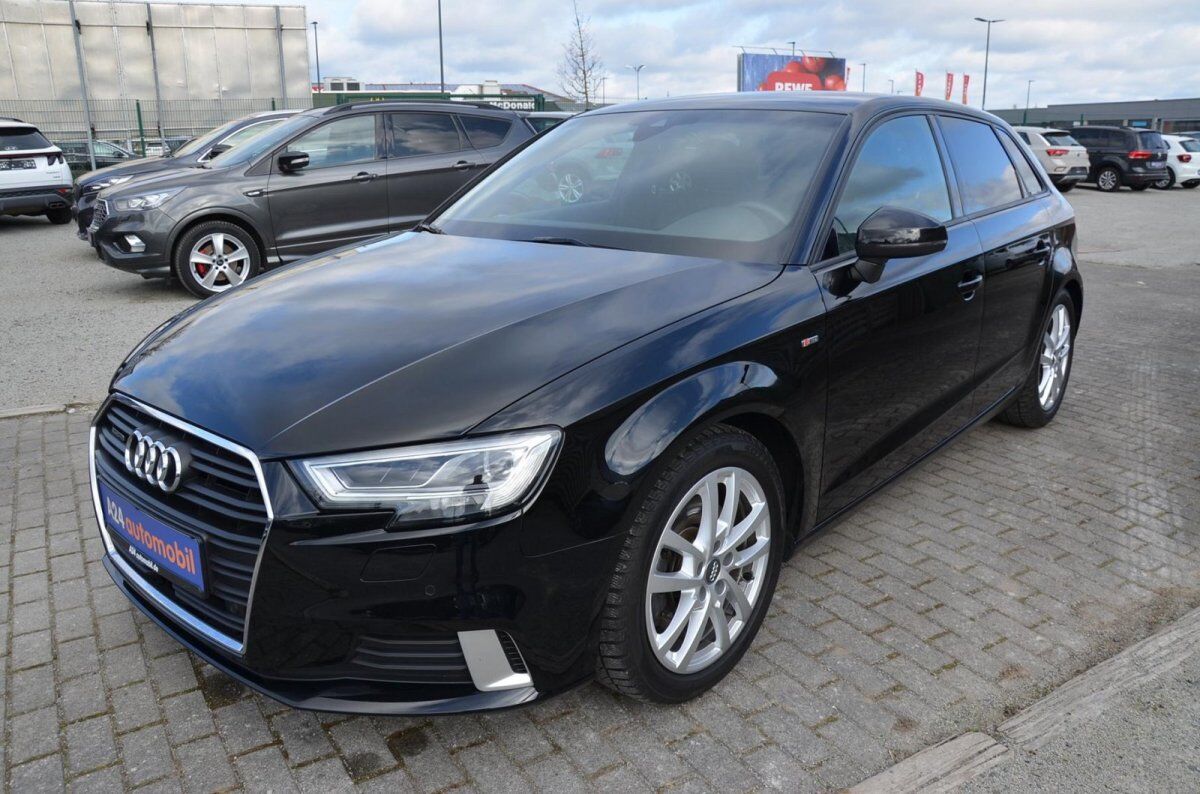 Audi A3 Sportback 40 TFSI quattro sport S line LED Ma