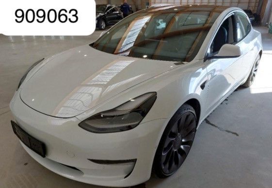 Tesla Model 3 Performance Dual AWD 20" wärmepumpe