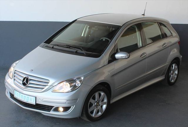 Mercedes-Benz B 200 Automatik-Getriebe Klima Sitzhzg. PDC