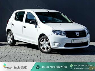 Fahrzeug DACIA Sandero undefined