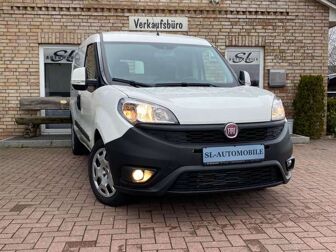 Fahrzeug FIAT Dobló undefined