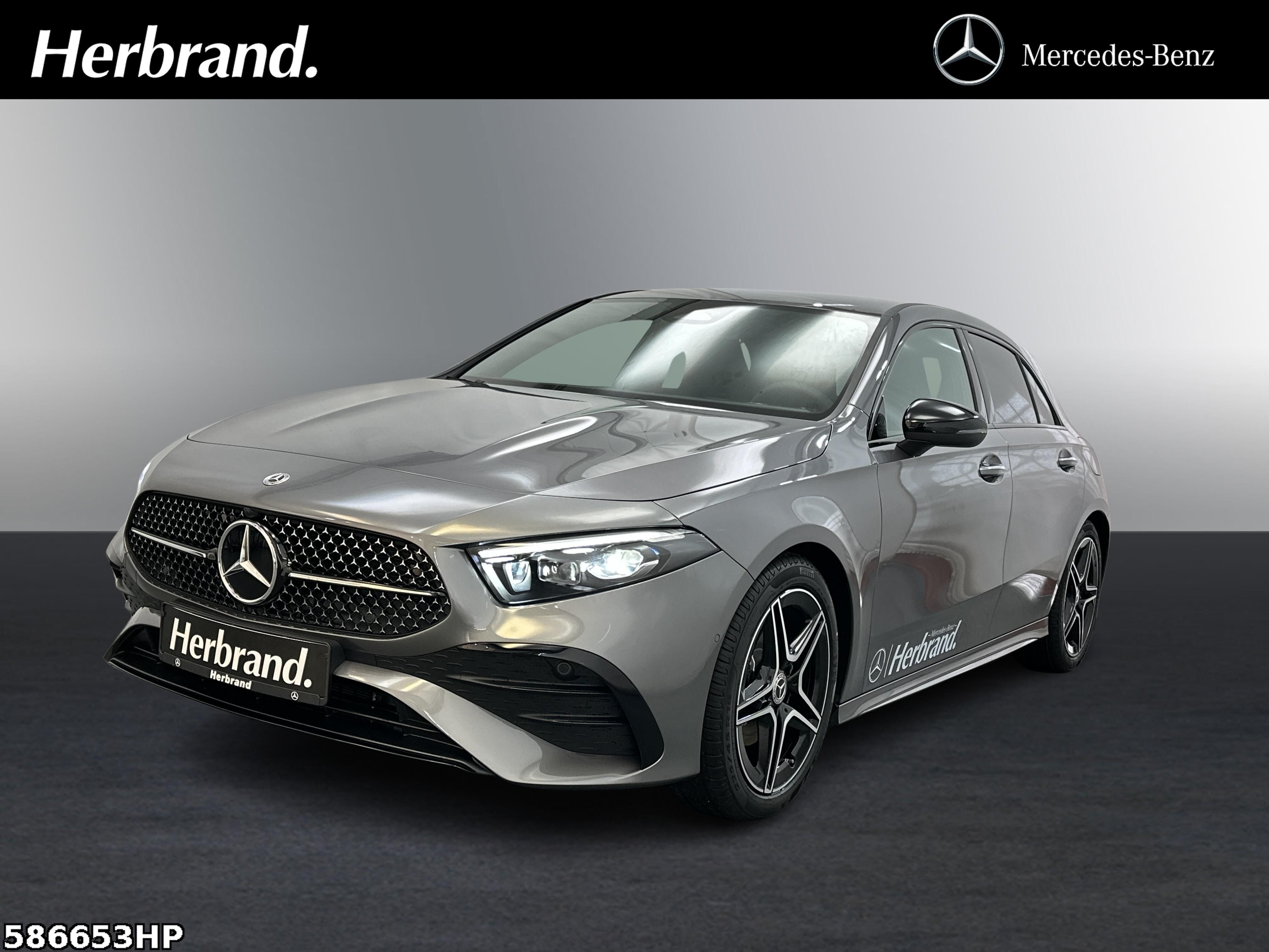 MERCEDES-BENZ A 200 Kompaktlimousine +AMG+NIGHT+DISTRONIC+