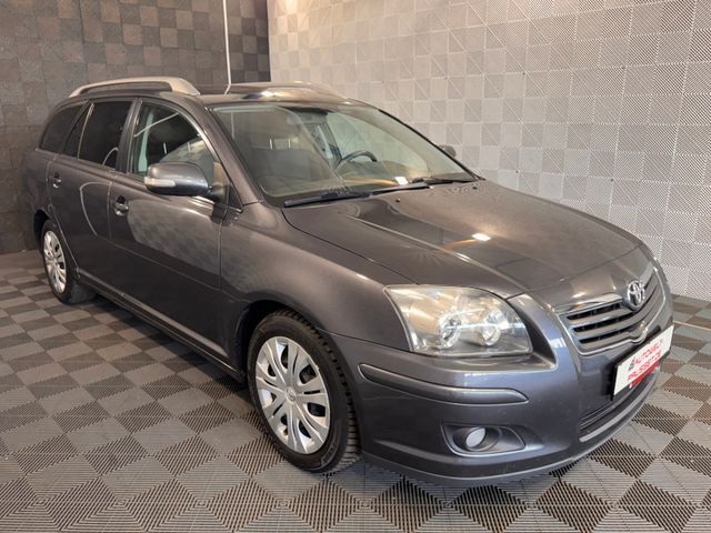 Toyota Avensis*TRAVEL*ALLRAD-TEMPO-NAVI-KLIMA-LM 16"