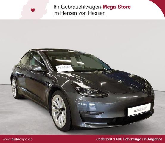 Tesla Model 3 Langstreckenbatt. Allradantrieb