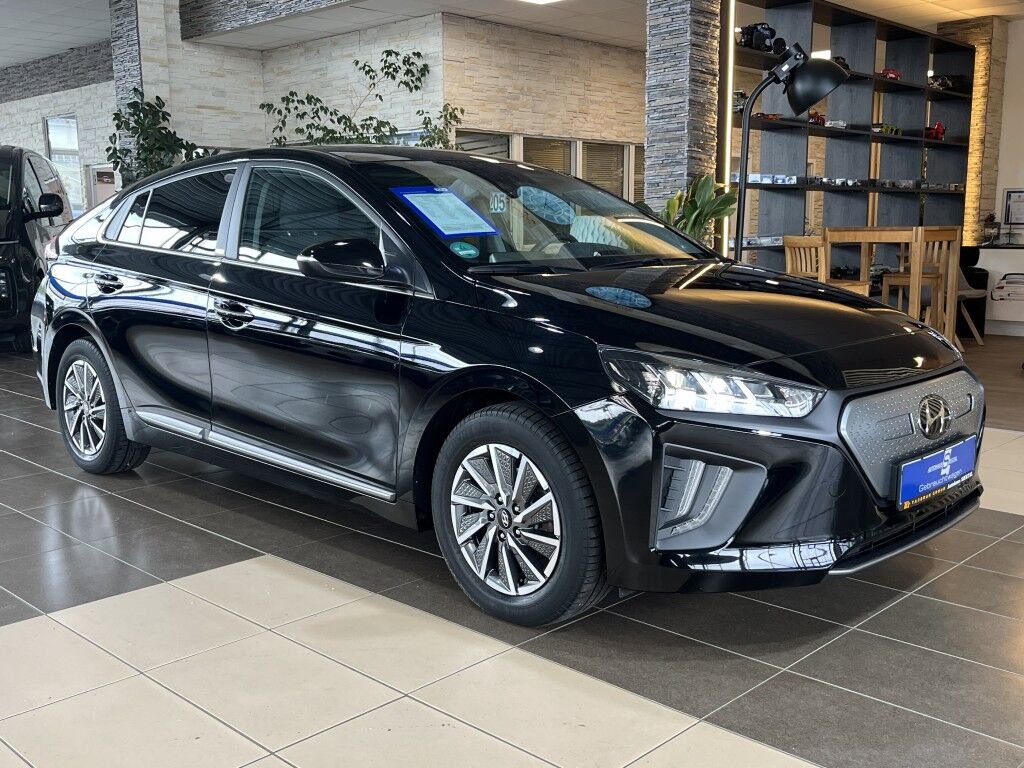 Hyundai Ioniq Style GSD Infinity ACC Navi LED R.Cam DAB+