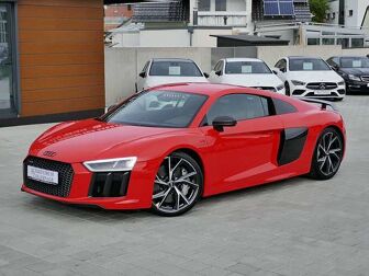 Fahrzeug AUDI R8 undefined