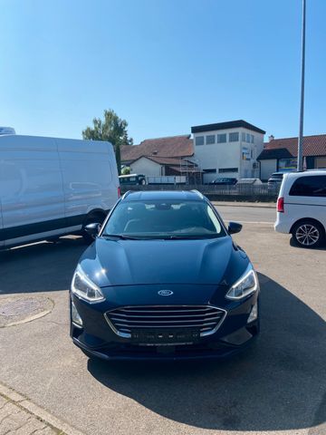 Ford Focus Turnier Titanium