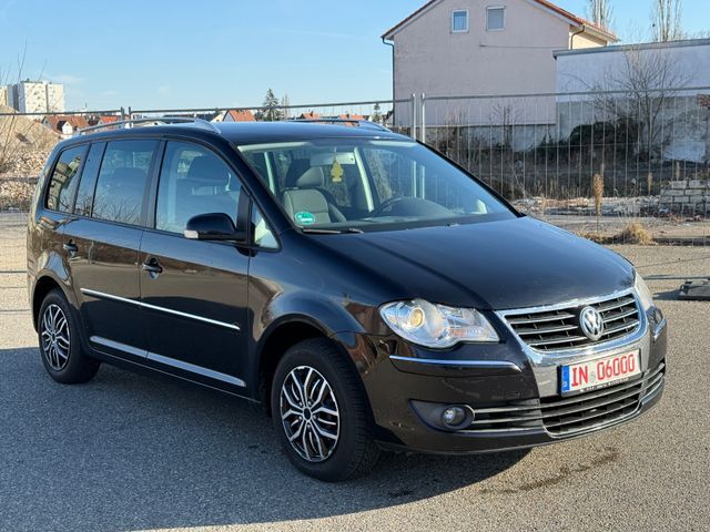 VW Touran Highline 6/26 Tüv 7 Sitze Voll Fahrbreit
