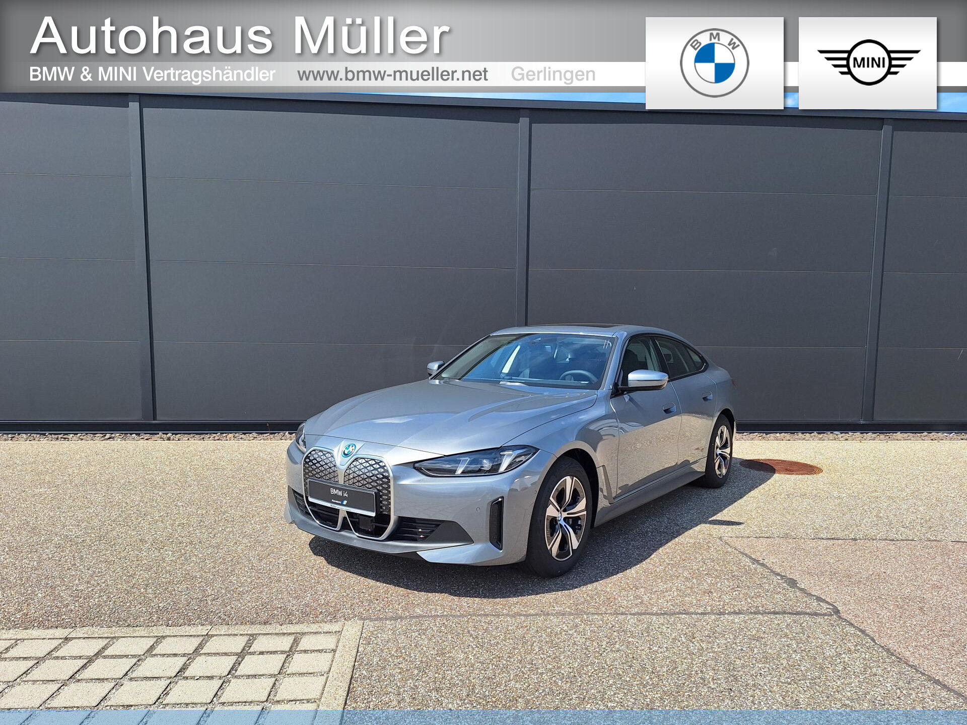 BMW i4 xDrive40 Gran Coupé ACC Pano AHK 17" HiFi Nav