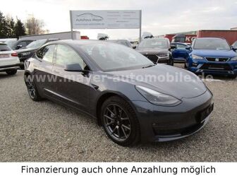 Fahrzeug TESLA Model 3 undefined