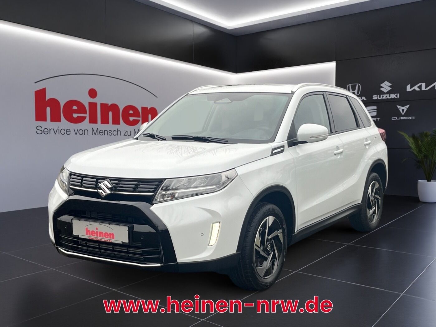 Suzuki VITARA 1.5 COMFORT PLUS AGS NAVI PANORAMADACH