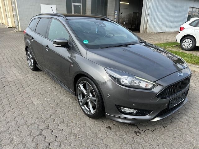 Ford Focus Turnier ST-Line 1.5 EcoBoost, MOTORSCHADEN