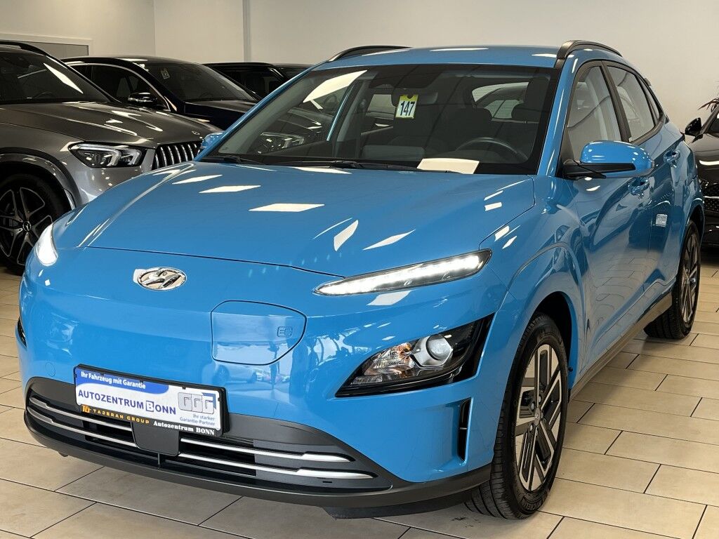 Hyundai Kona ACC*R.Cam*CarPlay*Standheizung*Winterp*DAB