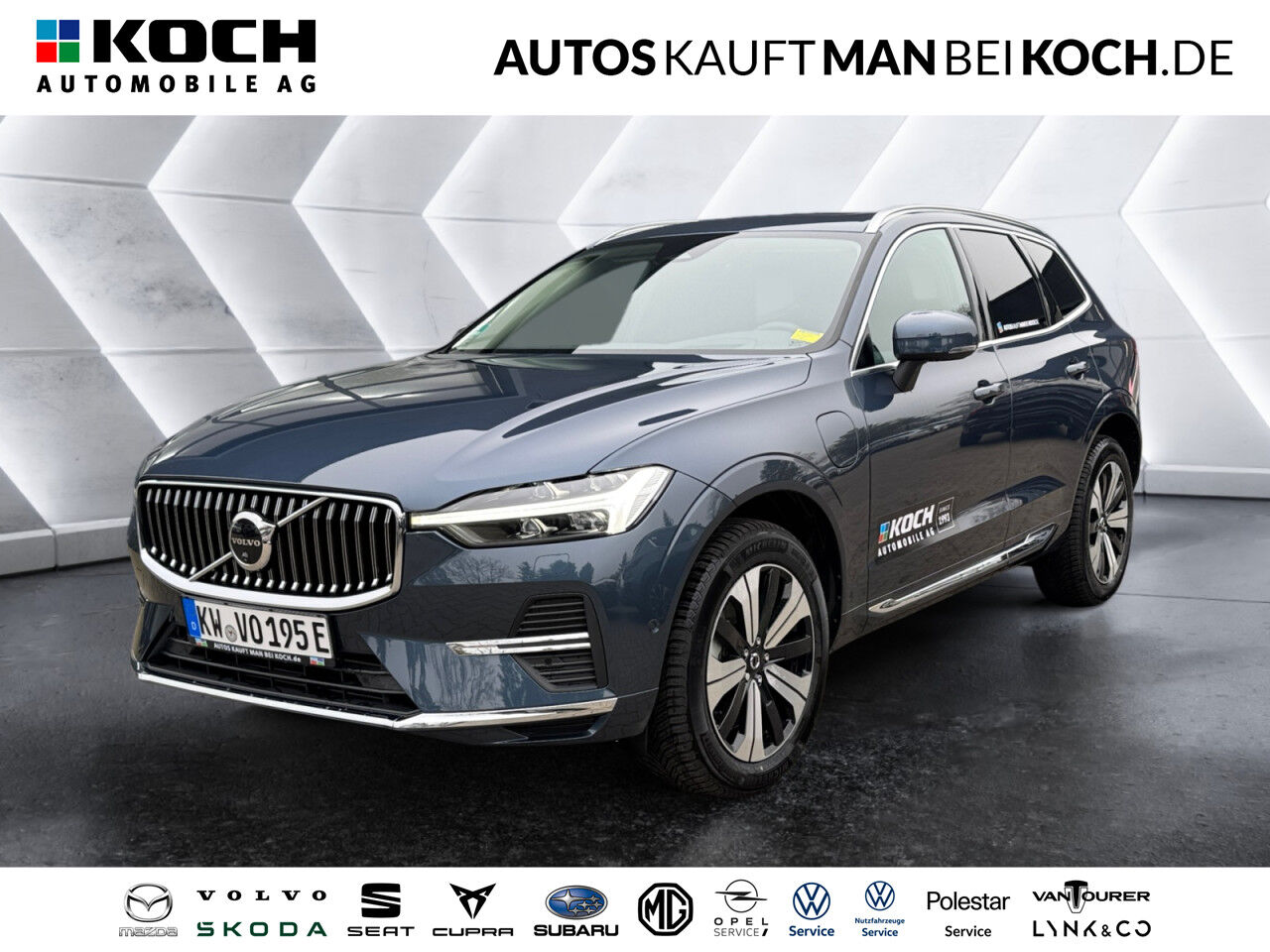 VOLVO XC60 T6 AWD Plug-in Hybrid Plus Bright Allrad Pano