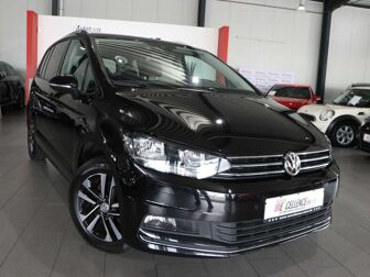 Fahrzeug VOLKSWAGEN Touran undefined