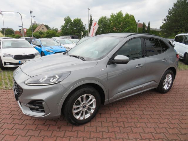 Ford Kuga Hybrid Titanium