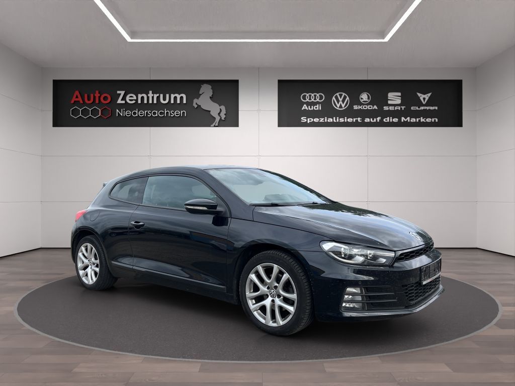 VW Scirocco 2.0 TDI Sport NAVI*BiXenon*Sportahrwerk
