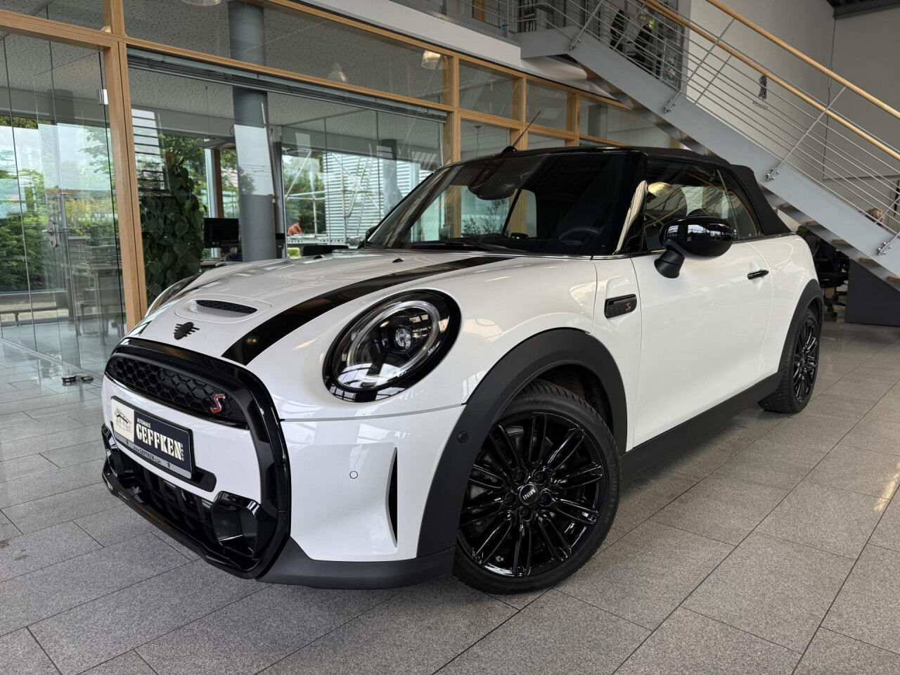 Mini Mini Cooper S Cabrio Classic Trim, HUD, Kamera!