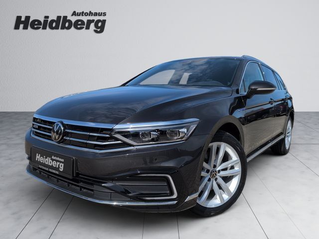 VW Passat Variant GTE IQ-Matrix Virtual AHK Standhz