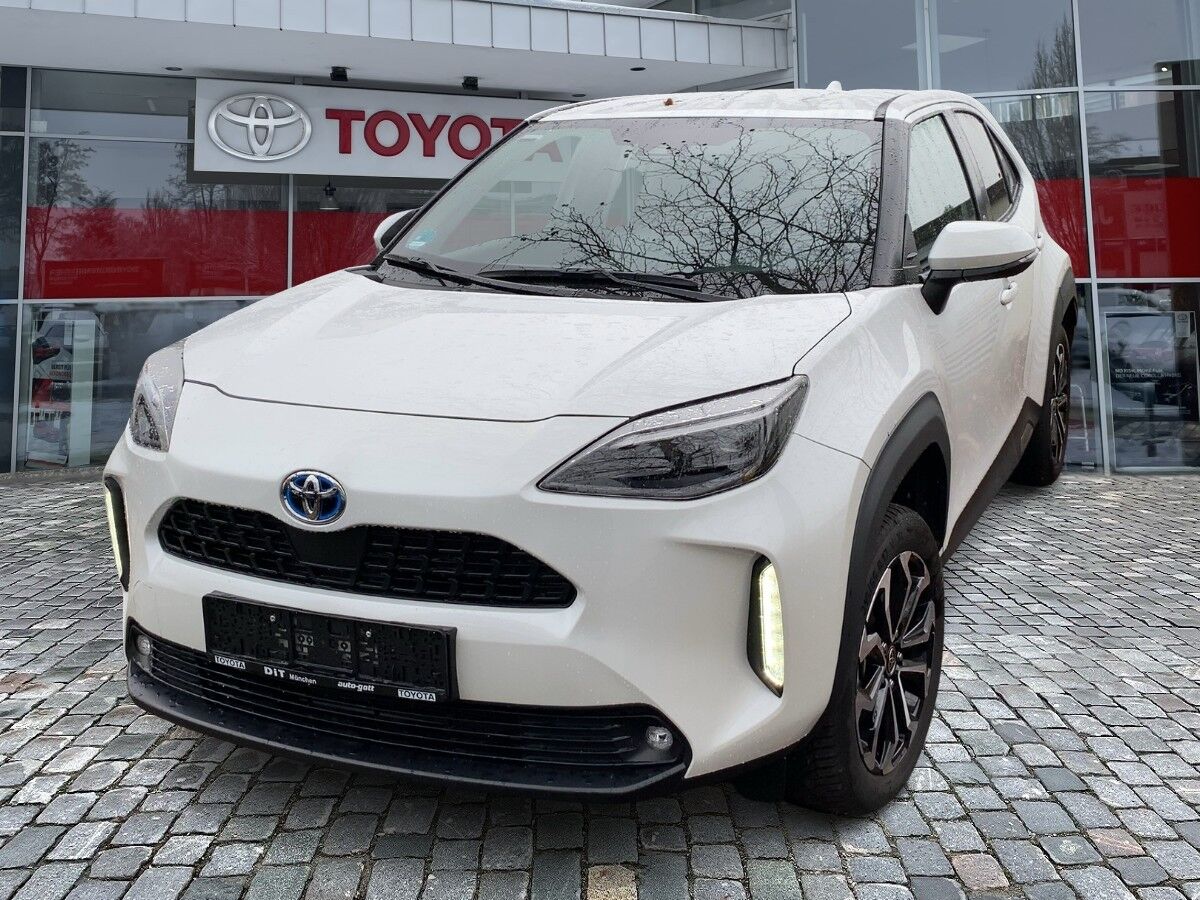 Toyota Yaris Cross 1.5 E D FWD Team Deutschland FLA LM