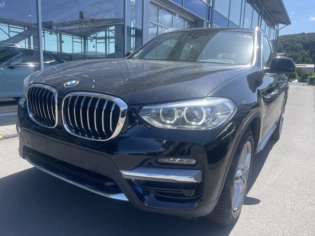 BMW X3 xDrive 30 e Luxury Line HiFi-Sound LED Leder