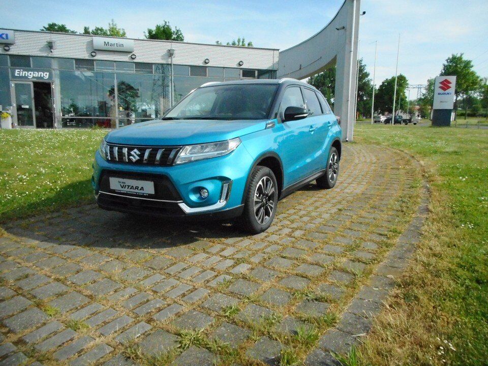 Suzuki Vitara 1.5 HYBRID AGS Comfort+ Vitara 1.5 HYBRID AGS Comfort+